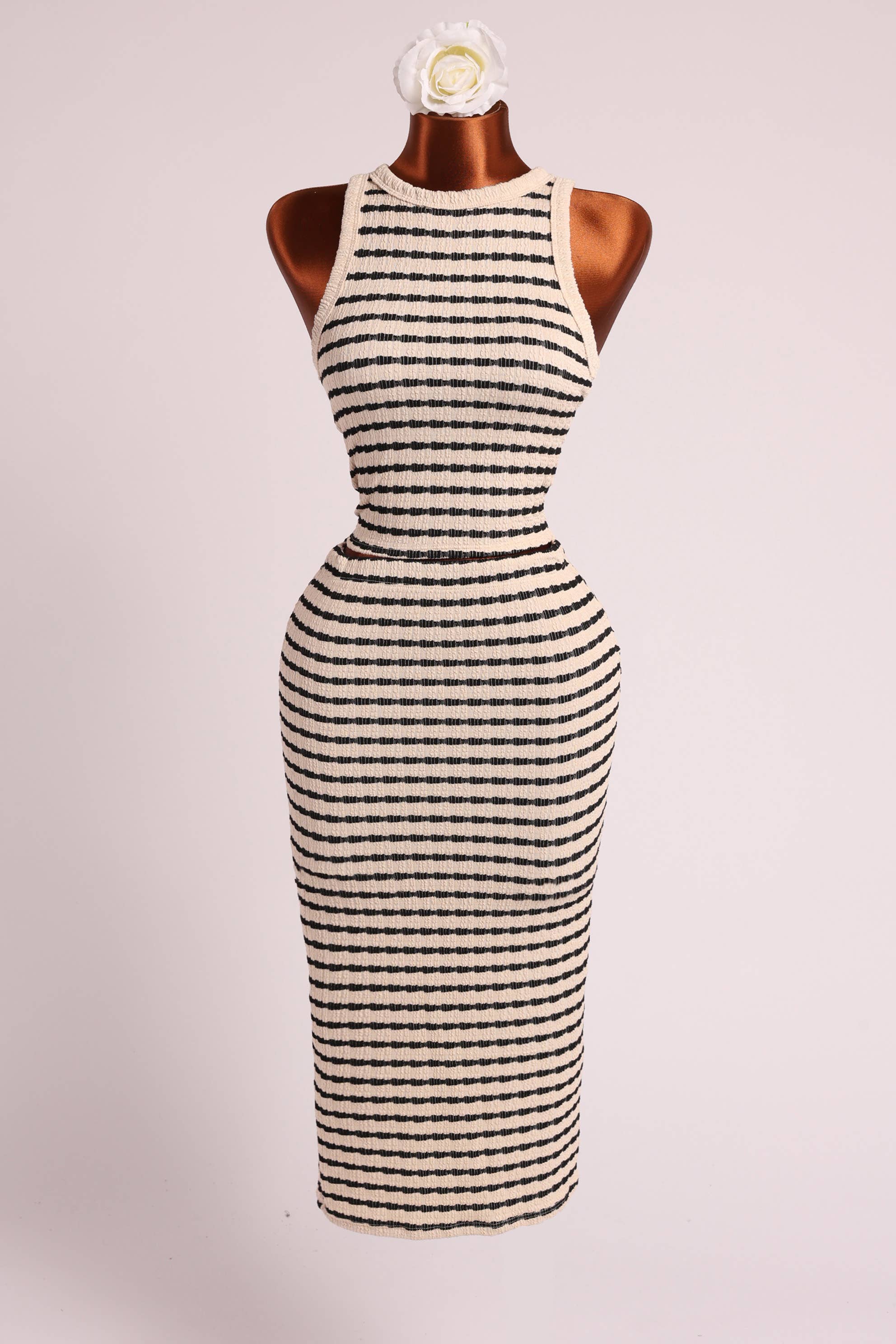 Oats sleeveless top & midi skirt set