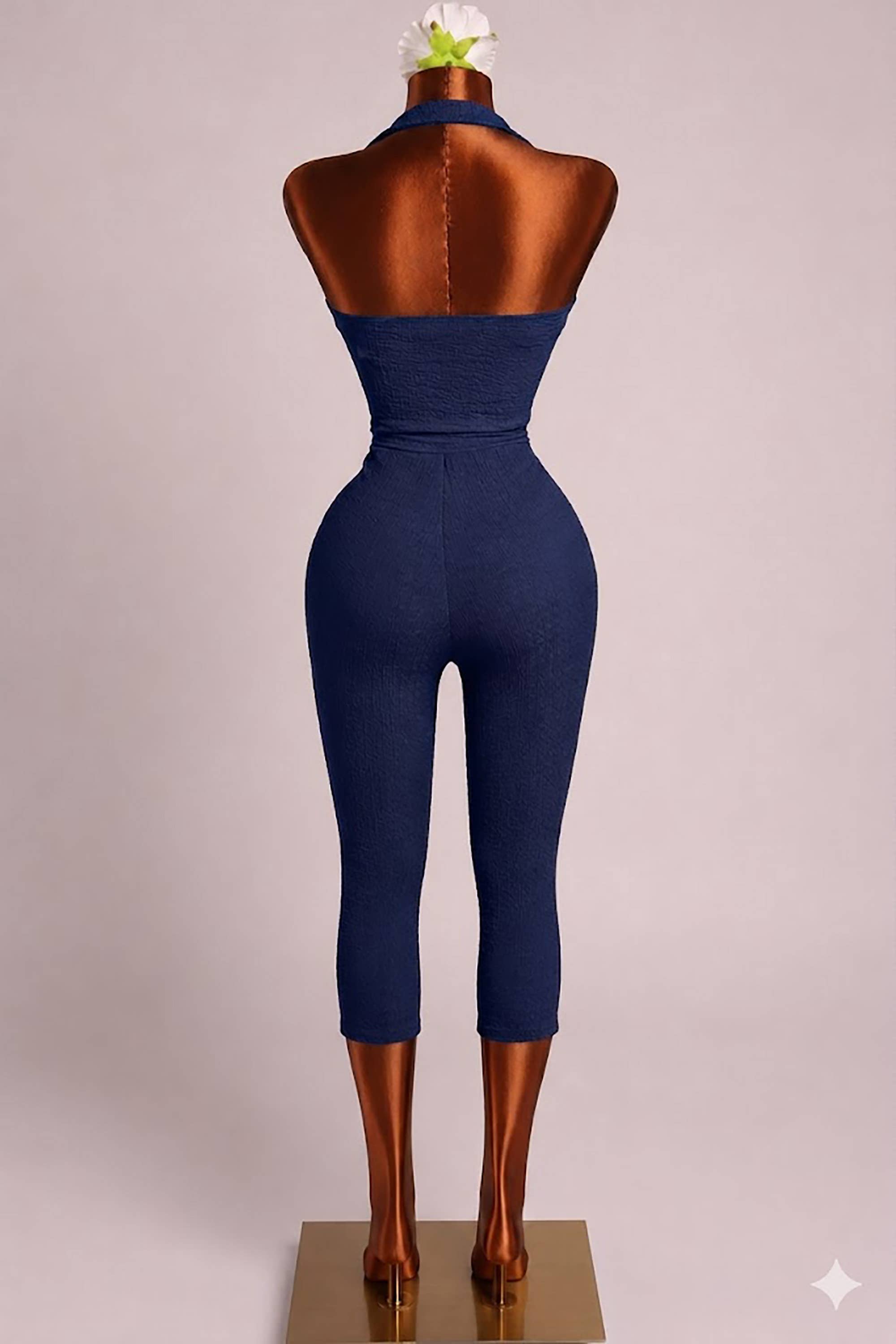 Elevatedhalter top capri set