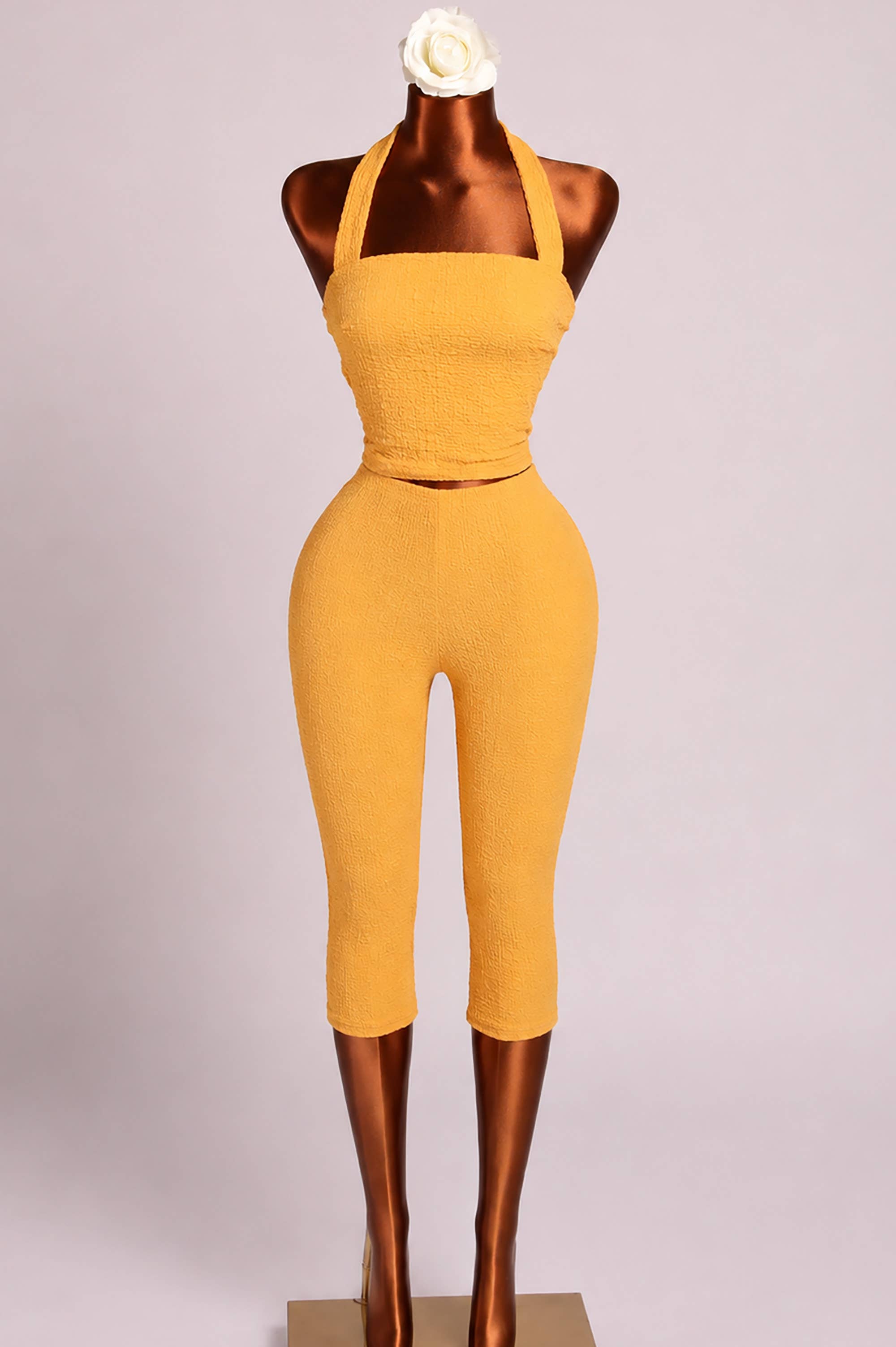 Elevatedhalter top capri set