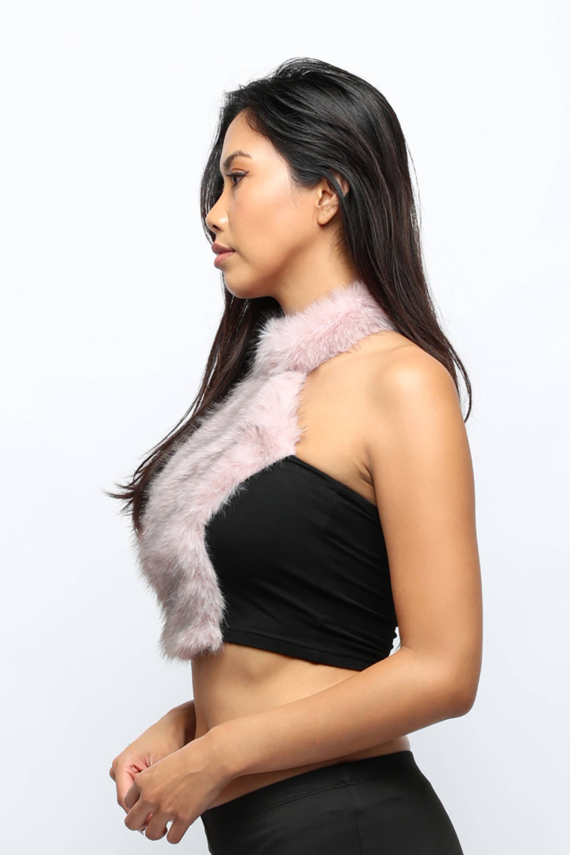 [SELECT]Fur halter open back crop top