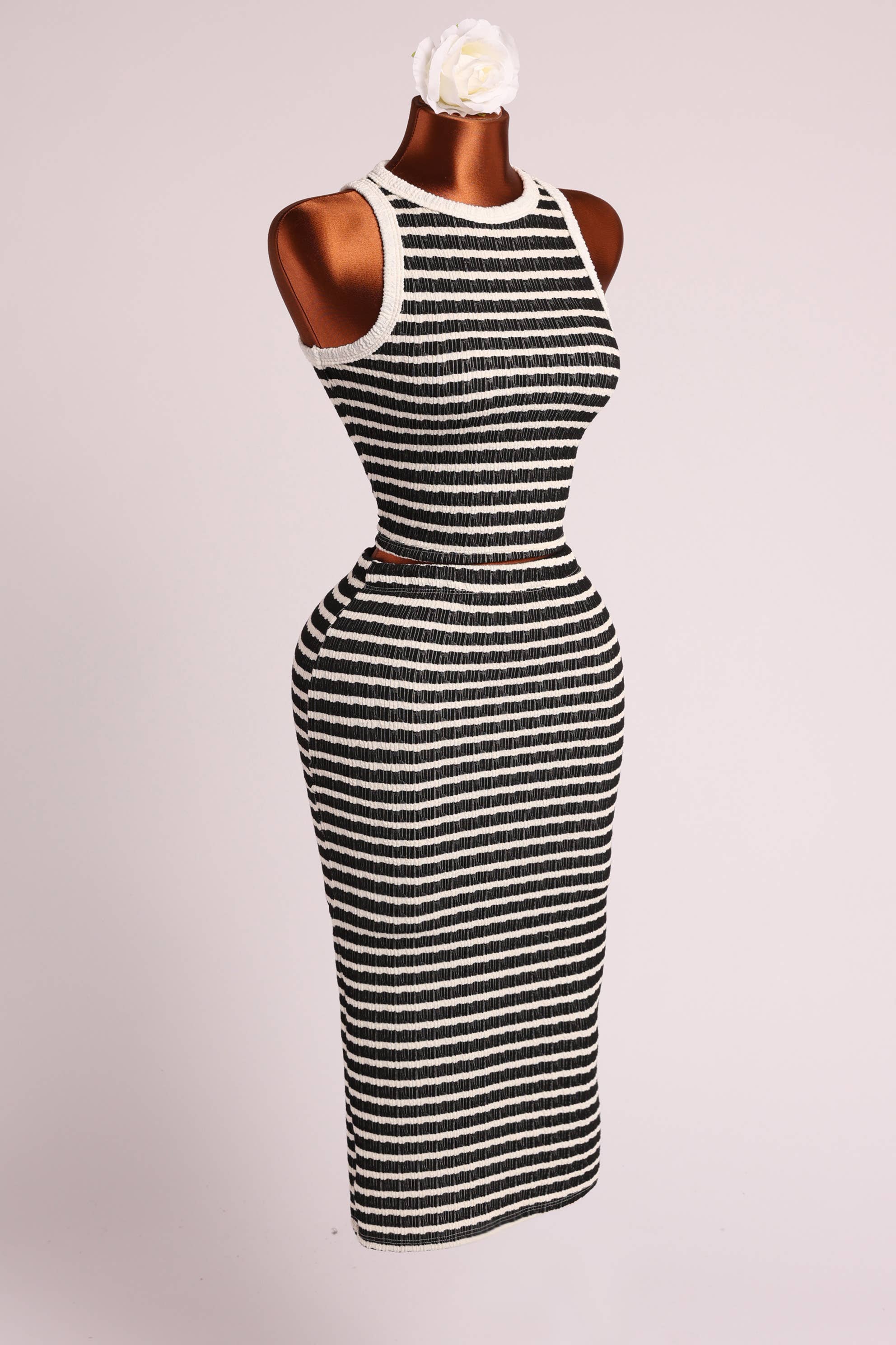 Oats sleeveless top & midi skirt set